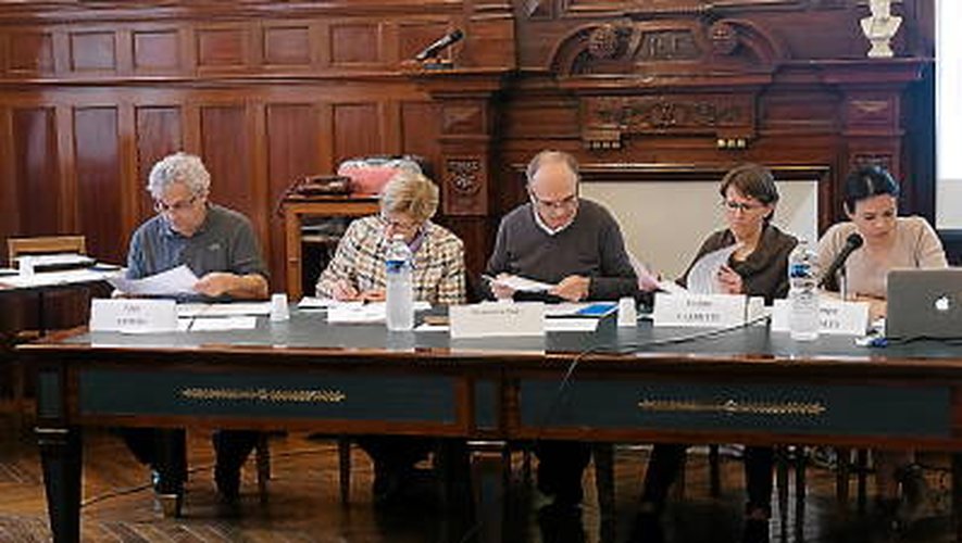 La piscine de Decazeville ouvrira-t-elle cet été ?