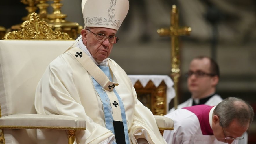 Le pape François lors de la messe le 1er janvier 2016 à la Basilique Saint-Pierre à Rome