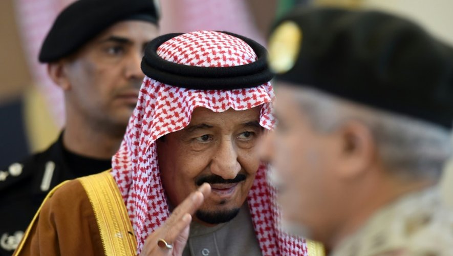 Le roi Salmane d'Arabie saoudite à Ryad le 9 décembre 2015
