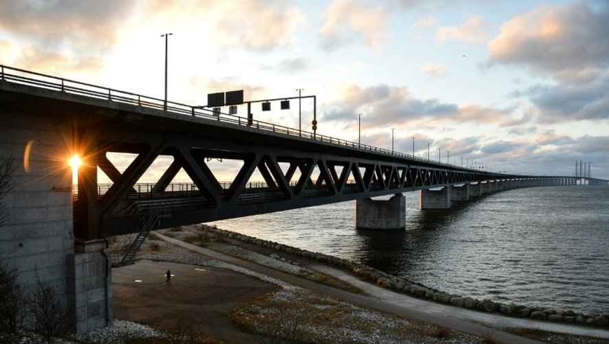 Le pont d'Oresud le 3 janvier 2016  à la frontière entre la Suède et le Danemark