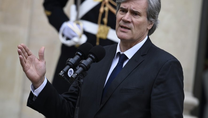 Le porte-parole du gouvernement Stéphane Le Foll à la sortie du Conseil des ministres le 4 janvier 2015 à l'Elysée à Paris