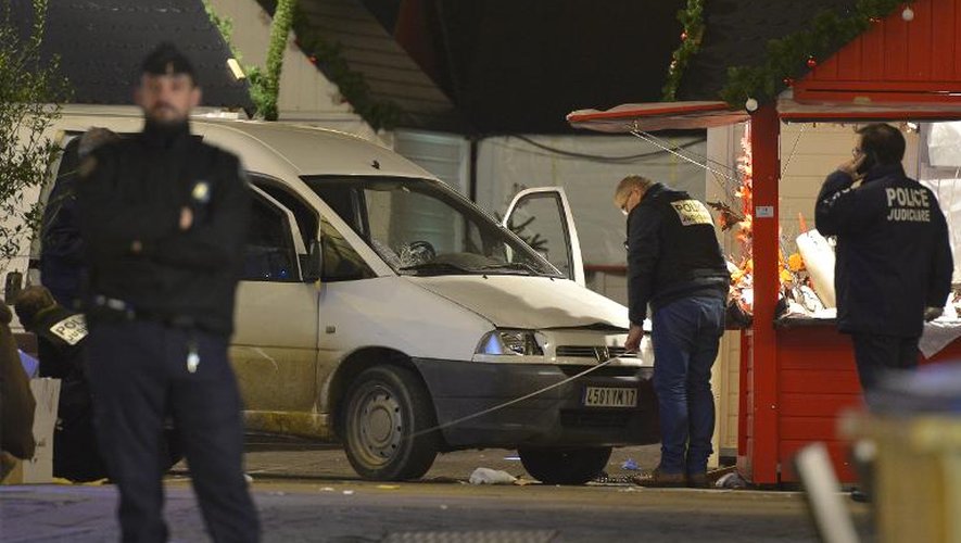 La police relève des indices sur la camionnette qui a foncé sur un marché de Noël de Nantes le 22 décembre 2014