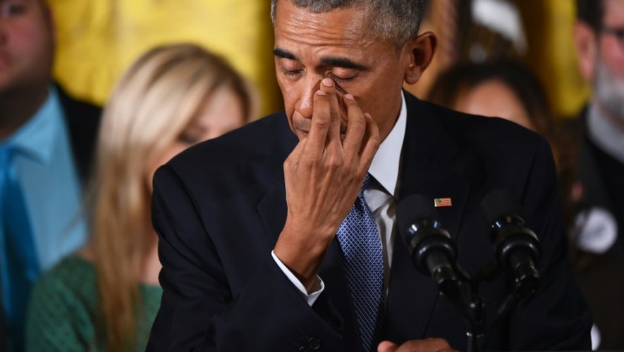 Barack Obama ému pendant son discours sur les armes à feu, à Washington le 5 janvier 2016