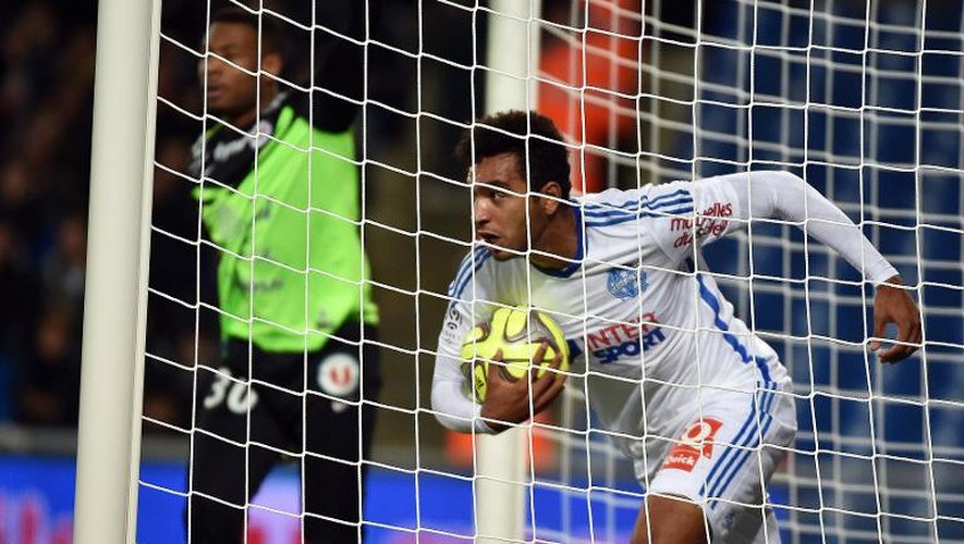 Le jeune attaquant de Marseille Billel Omrani réduit le score face à Montpellier, le 9 janvier 2015 à la Mosson