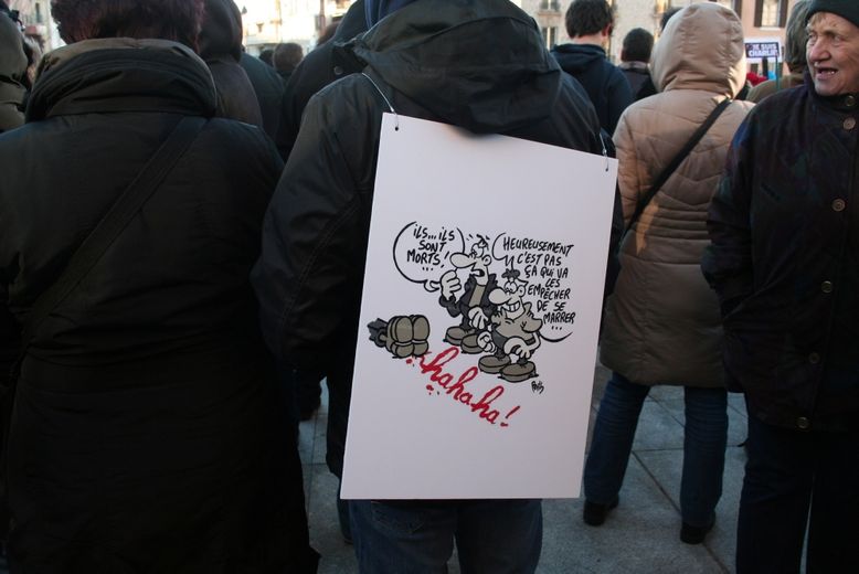 DIRECT. "Je suis Charlie" : plus de 25 000 Aveyronnais dans la rue