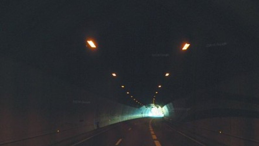 A75 : après un incendie, le tunnel du Pas de l’Escalette réouvre progressivement