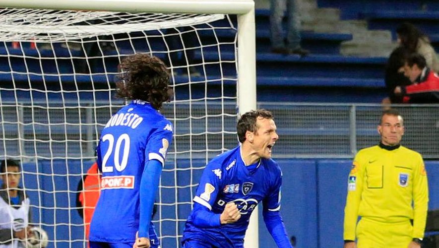 Le défenseur de Bastia Sébastien Squillaci, buteur face à Rennes en Coupe de la Ligue, le 13 janvier 2015 à Furiani
