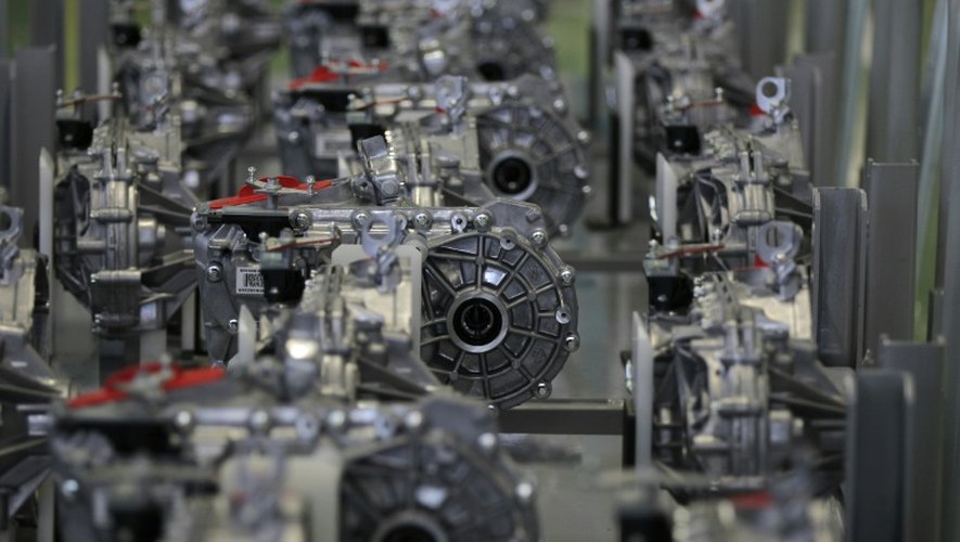 Fabrication du nouveau moteur électrique de Renault, à l'usine de Cléon dans le nord de la France, le 18 juin 2015