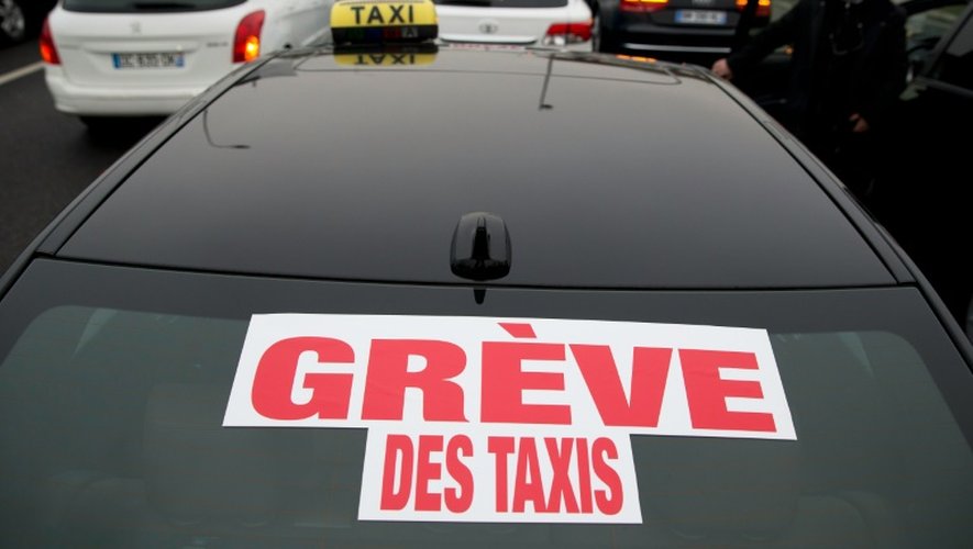Manifestation de taxis le 26 janvier 2016 à Roissy