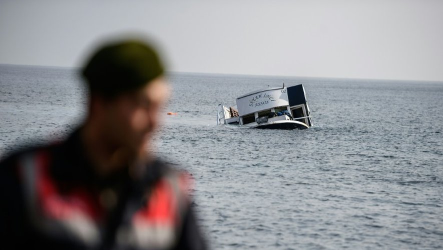Au moins 33 migrants, dont des enfants, ont trouvé la mort samedi en tentant de gagner la Grèce depuis la Turquie