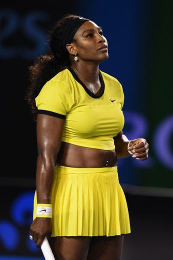 Serena Williams pendant la finale de l'Open d'Australie contre Angelique Kerber le 30 janvier 2016 à Melbourne