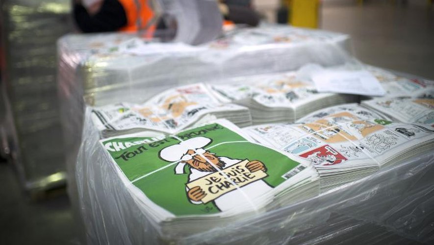 Des exemplaires du "numéro des survivants" de Charlie Hebdo, le 13 janvier 2015