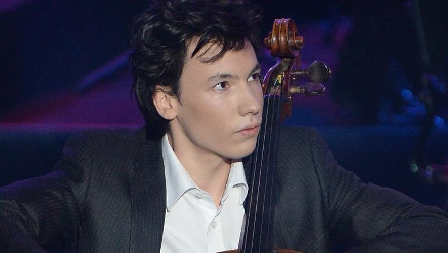 Le violoncelliste Edgar Moreau au cours de la cérémonie des Victoires de la Musique Classique à Aix-en-Provence le 3 février 2014