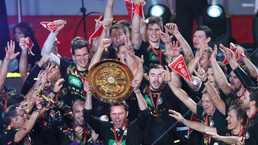 L'équipe d'Allemagne de hand sacrée championne d'Europe devant l'Espagne, le 31 janvier 2016 à Cracovie