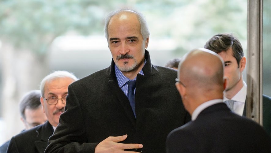 L'ambassadeur syrien à l'ONU Bachar al-Jaafari à son arrivée le 2 février 2016 à Genève