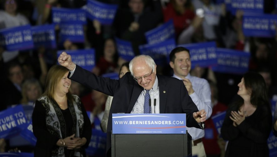 Le candidat démocrate Bernie Sanders le 1er février 2016 à Des Moines dans l'Iowa