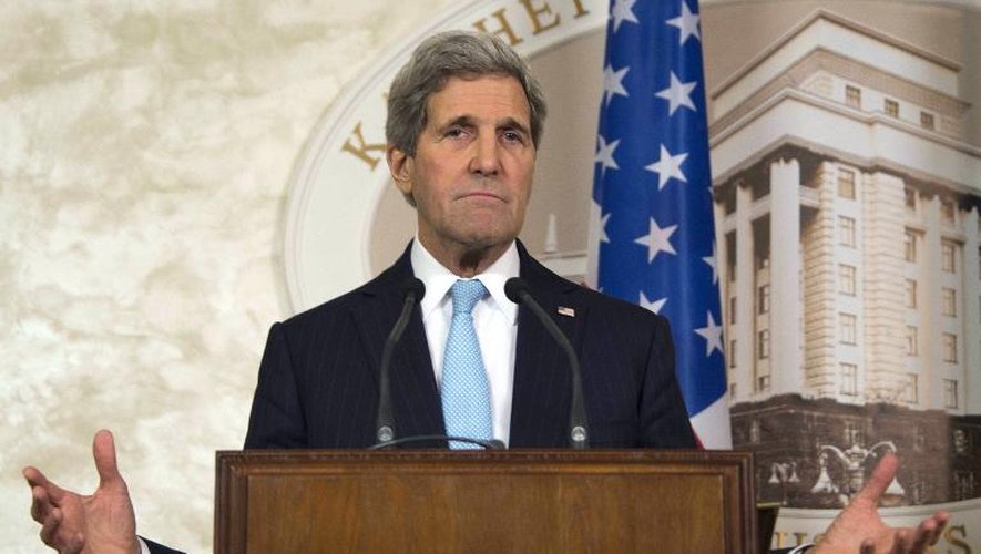 Le secrétaire d'Etat américain John Kerry à Kiev, le 5 février 2015
