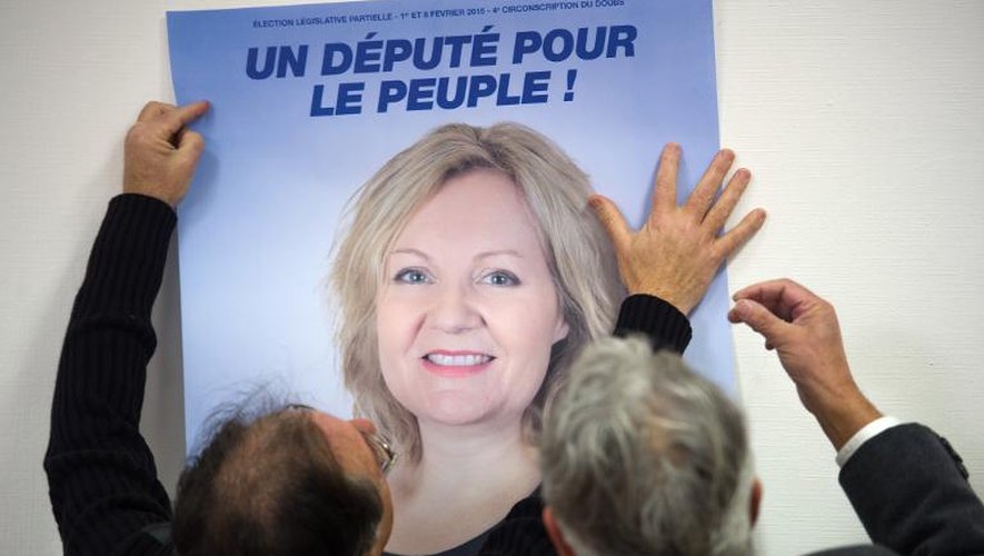 L'affiche de la candidate FN Sophie Montel installée le 5 février 2015 à Allenjoie