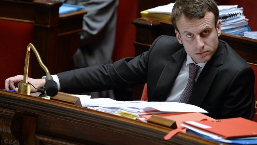 Le ministre de l'Economie Emmanuel Macron à l'Assemblée Nationale, le 14 février 2015