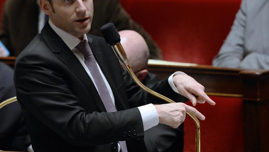 Le ministre de l'Economie Emmanuel Macron à l'Assemblée nationale le 14 février 2015 