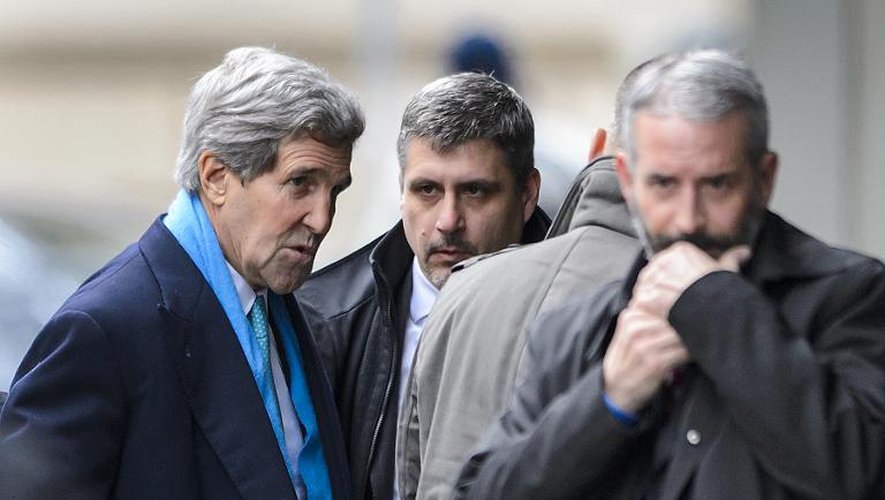 Le secrétaire d'Etat américain John Kerry à son arrivée à l'hôtel le 22 février 2015 à Genève