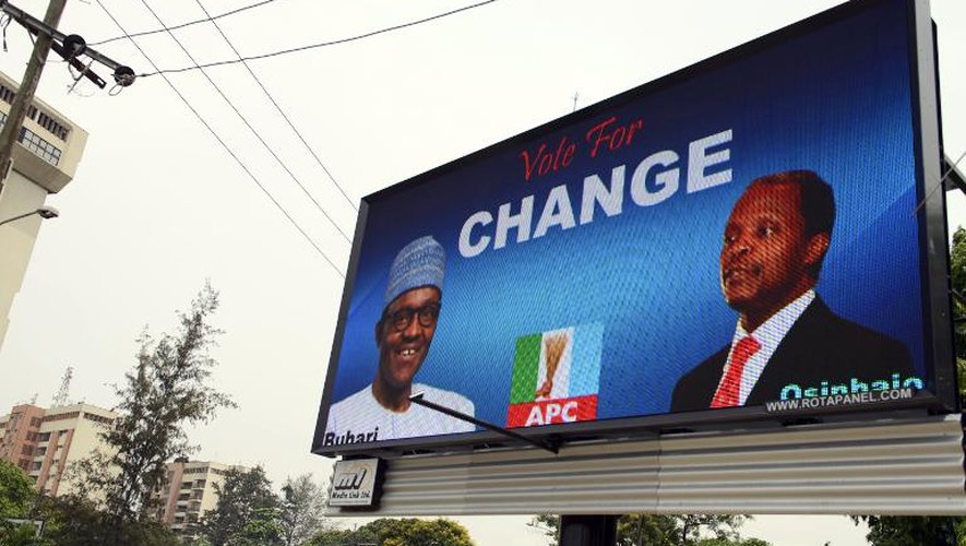 Affiche électronique de la campagne du candidat présidentiel de l'opposition Mohammadu Buhari, le 24 février 2015 à Lagos, la capitale économique du Nigeria