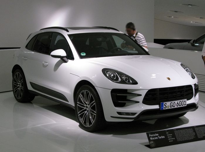 C'est au volant de ce type de véhicule de marque Porsche que l'automobiliste de nationalité belge a été contrôlé sur l'A75.