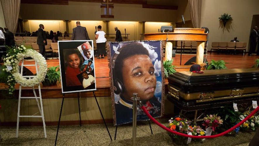 Obsèques publiques de Michael Brown, le jeune Noir tué par un policier blanc, le 25 août 2014 à St Louis (Missouri)
