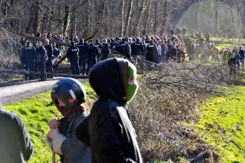 Situation "explosive" à Sivens