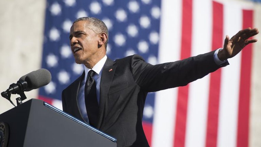 Le président américain Barack Obama s'exprime devant la foule à Selma (Alabama), le 7 mars 2015