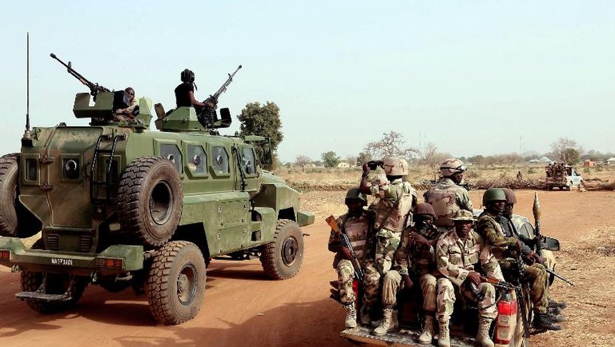 Des soldats nigérians le 5 mars 2015 à Chibok dans le nord-est du Nigeria