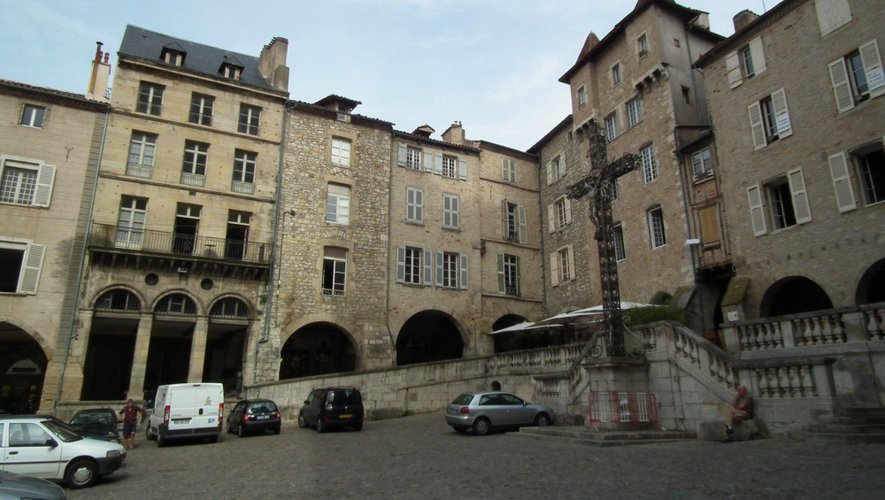 L’enquête menée par les gendarmes de Villefranche-de-Rouergue a permis à ces derniers d’interpeller deux personnes à Villefranche.