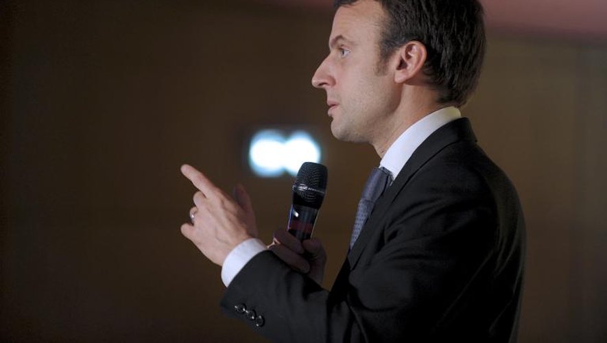 Le ministre de l'Economie Emmanuel Macron à Maisons-Alfort près de Paris, le 5 mars 2015