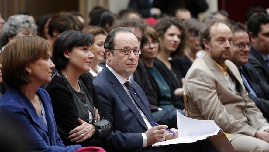 François Hollande lors de la cérémonie "La France s'engage" le 10 mars 2015 à l'Elysée à Paris