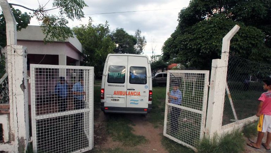 Arrivée d'une ambulance à la morgue le 10 mars 20145 à La Rioja en Argentine