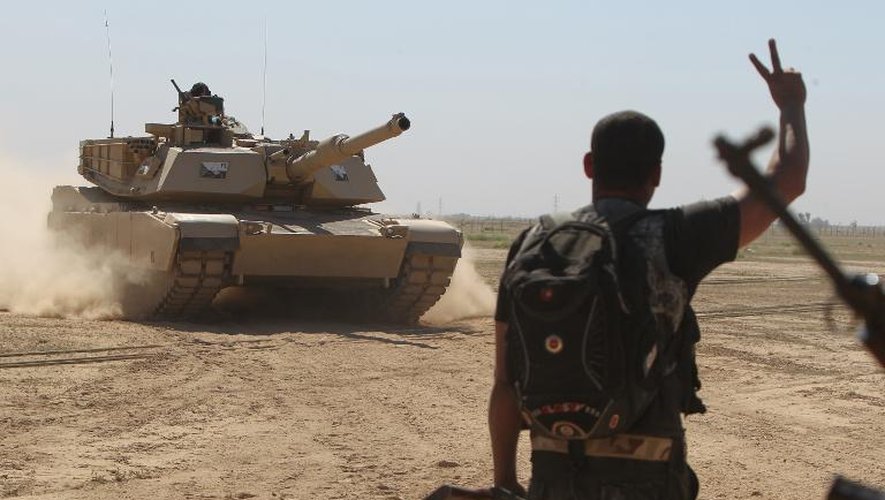 Des forces irakiennes sont déployées lors d'une opération militaire pour reprendre le contrôle de Tikrit aux jihadistes, le 11 mars 2015
