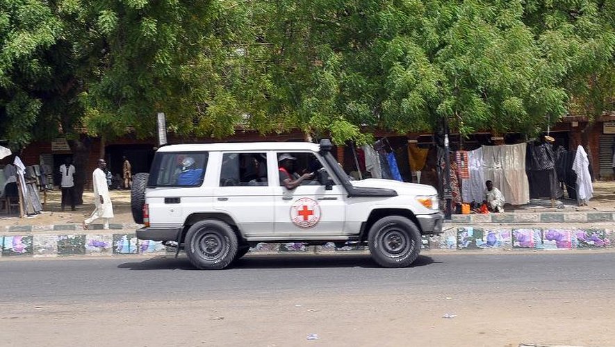 Des volontaires de la Croix-Rouge à Maiduguri, le 7 mars 2015
