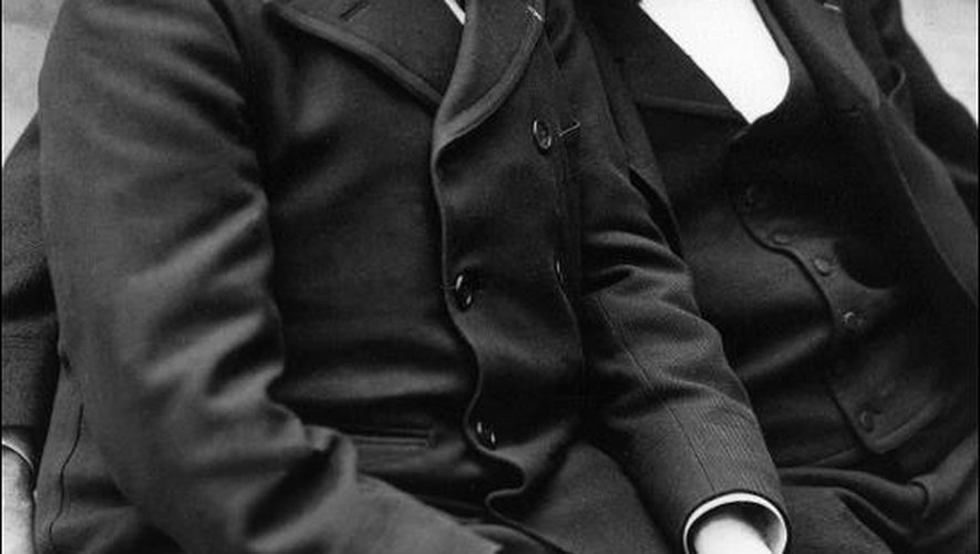 Photo datée de décembre 1935 à Paris des frères Auguste (1862-1954) et Louis Lumière (1864-1948), inventeurs du cinématographe en 1893