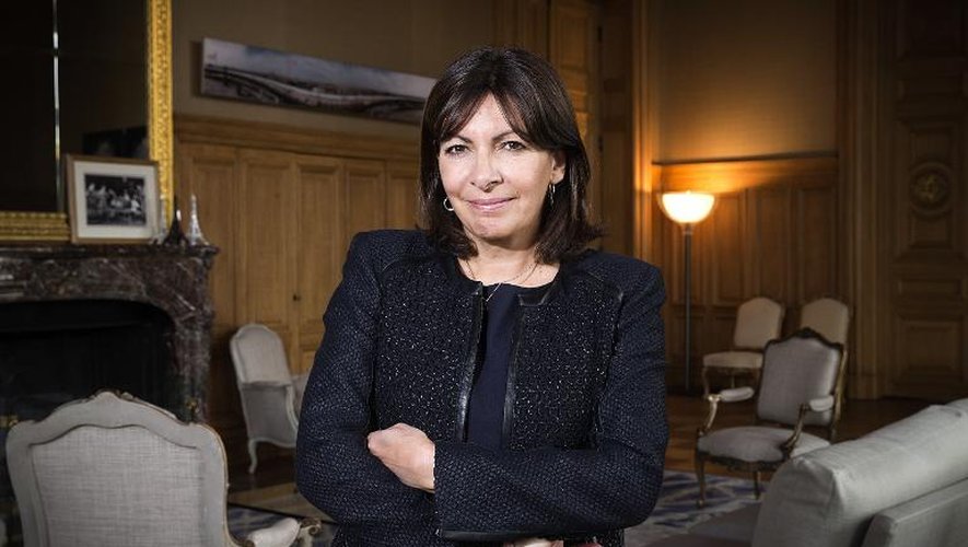 La maire PS de Paris, Anne Hidalgo, le 4 mars 2015 à l'Hôtel de Ville de la capitale