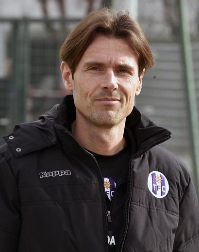 L'entraîneur de Toulouse Dominique Arribagé lors d'une séance d'entraînement avec son équipe, le 19 mars 2015 à Toulouse.