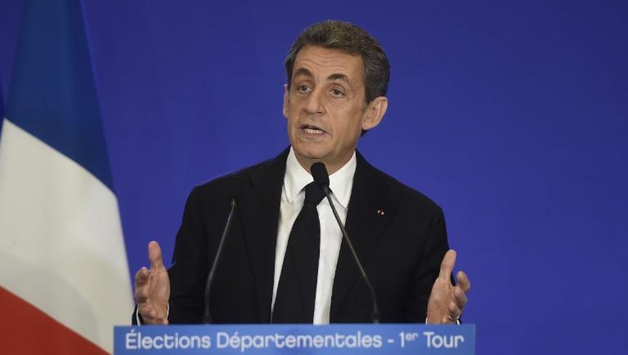 Le président de l'UMP Nicolas Sarkozy après l'annonce des résultats du 1er tour, le 22 mars 2015 au siège du parti