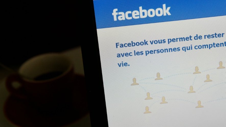 La cour d'appel de Paris, saisie par la société Facebook en conflit avec un internaute qui lui reproche d'avoir censuré son compte, doit dire si la justice française est ou non compétente pour juger le géant du net américain