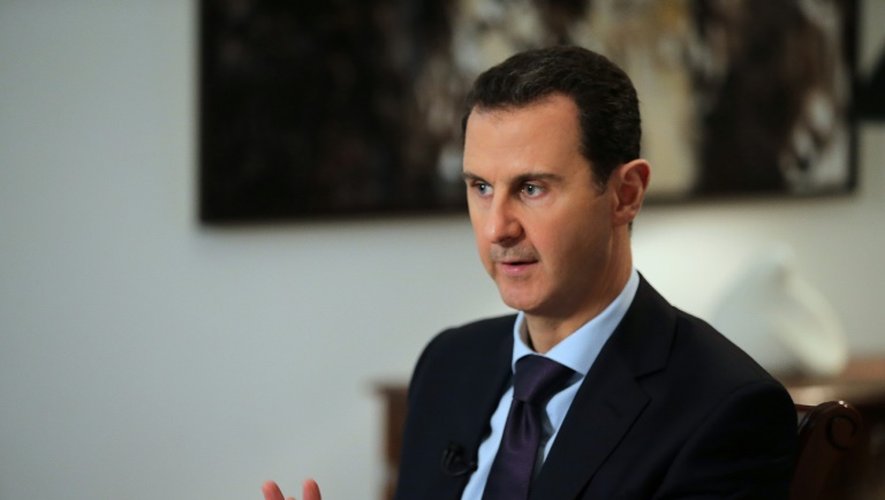 Le président syrien Bachar al-Assad, le 11 février 2016 à Damas lors d'une interview exclusive avec l'AFP