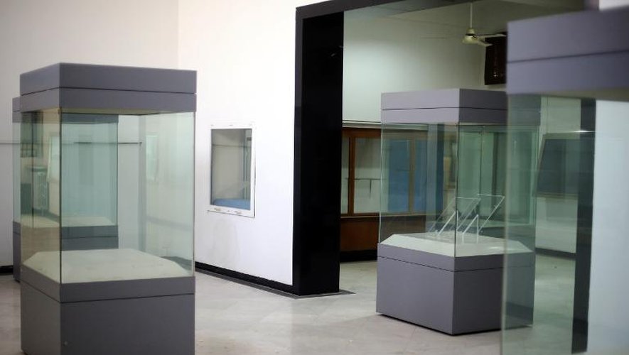 Les vitrines vides du Musée de Damas le 24 mars 2015