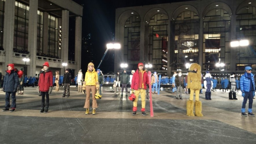 Des mannequins portent des créations de Moncler, le 13 février 2016 à New York