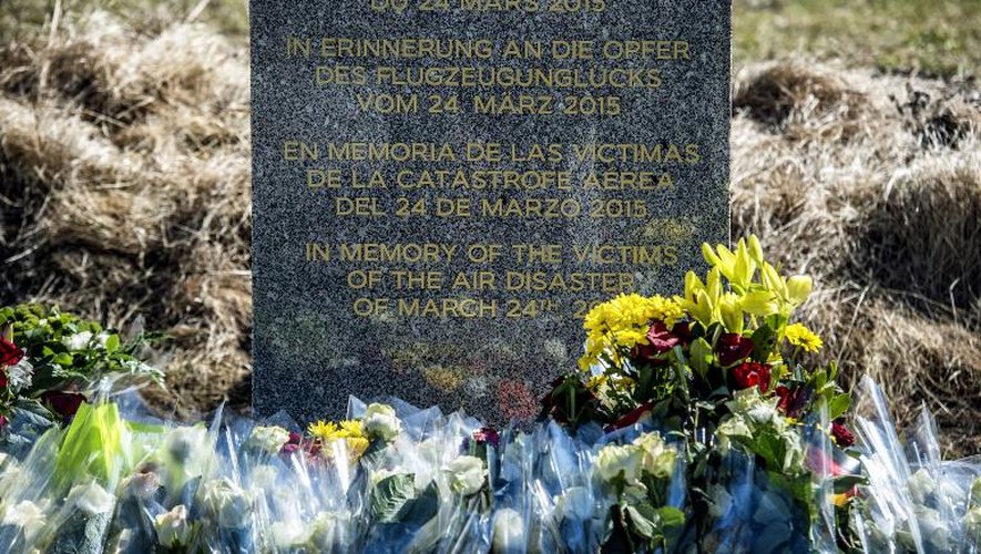 Le mémorial dédié aux victimes du crash de l'A320 de Germanwings, le 27 mars 2015 dans le village du Vernet (Alpes-de-Haute-Provence)