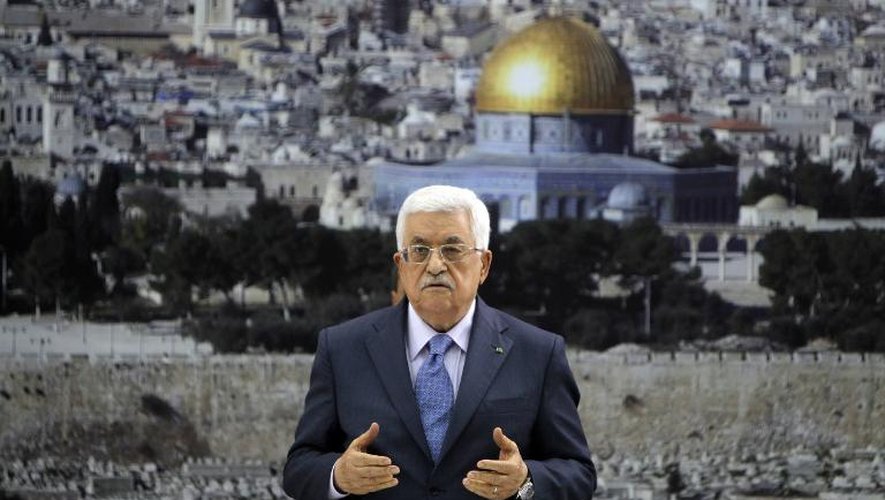 Le président palestinien Mahmoud Abbas s'adresse à la presse, le 22 juillet 2014 à Ramallah