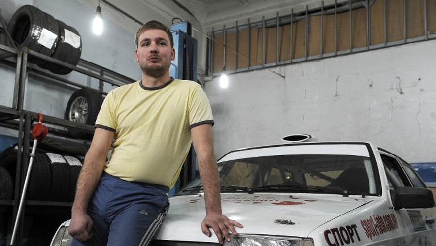 Vassili Kobenok, coureur automobile, le 27 mars 2015 à Donetsk