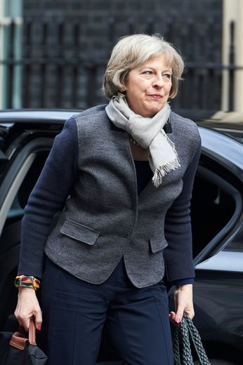 La ministre de l'Intérieur britannique, Theresa May, arrive à Downing Street, le 20 février 2016 à Londres