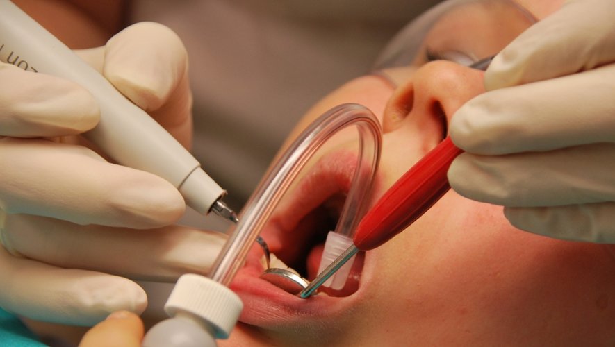 "Mal perçus", les dentistes organisent une journée portes ouvertes